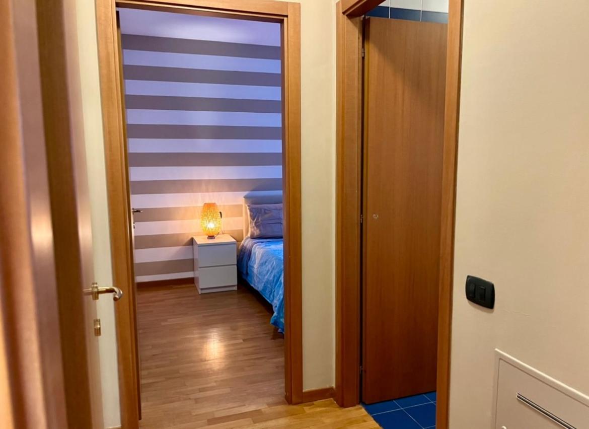 Bergamo Bilocale Nuovo In Centro 4 Posti Letto Apartment Exterior photo